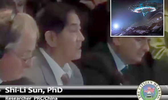 UFO-Shi-Li-Sun-732922.jpg